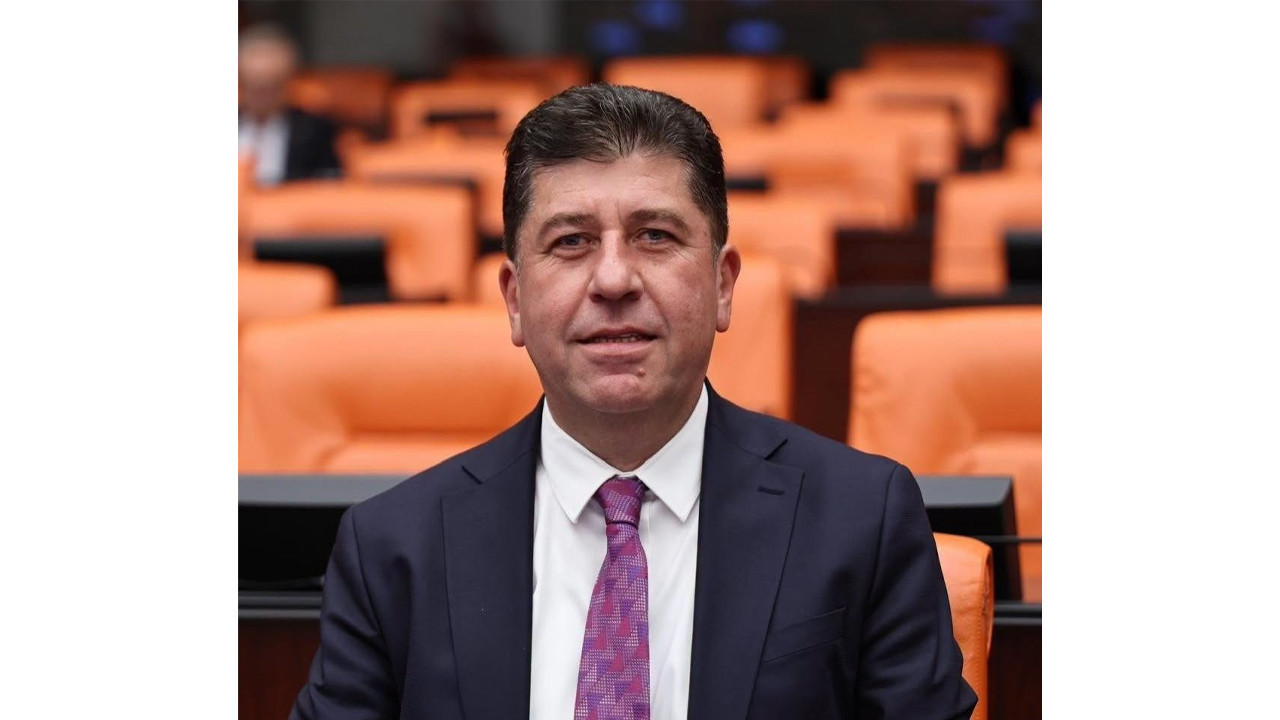 Tüzün’ün ‘Evet’ oyu Bilecik’te tartışma yarattı